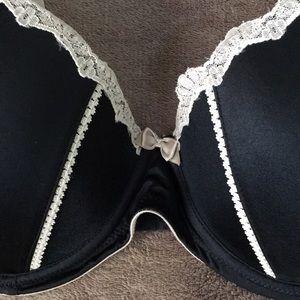 APT 9 super sexy bra. New without tags 36D